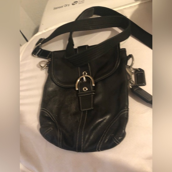 Vintage Coach Soho 9480 Crossbody Purse - 797 $65 or $60 w/offer - Picture 1 of 7